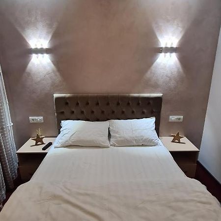 Studio Albert Râmnicu Vâlcea Exteriér fotografie